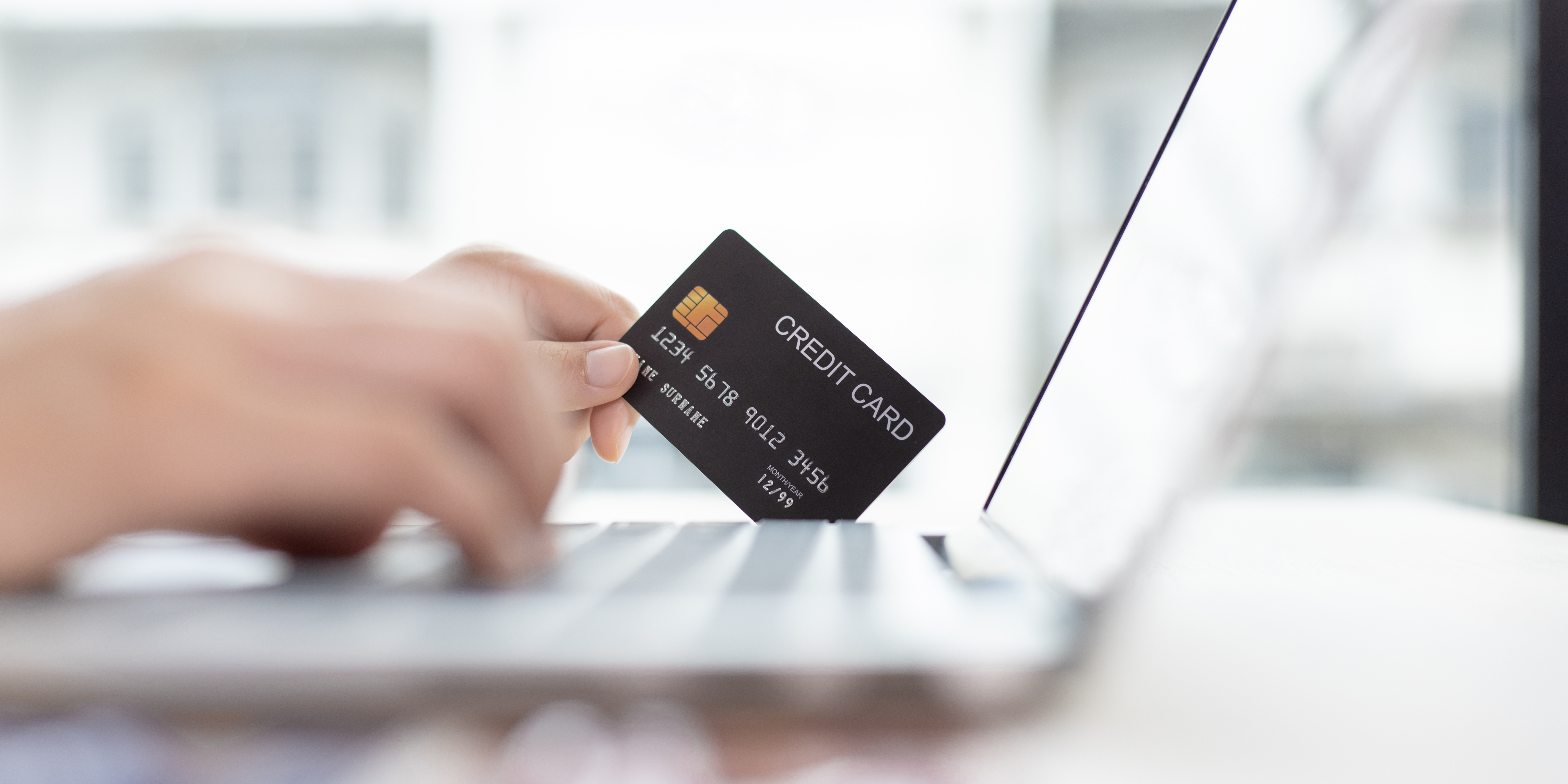 What You Should Know Before Getting a Credit Card